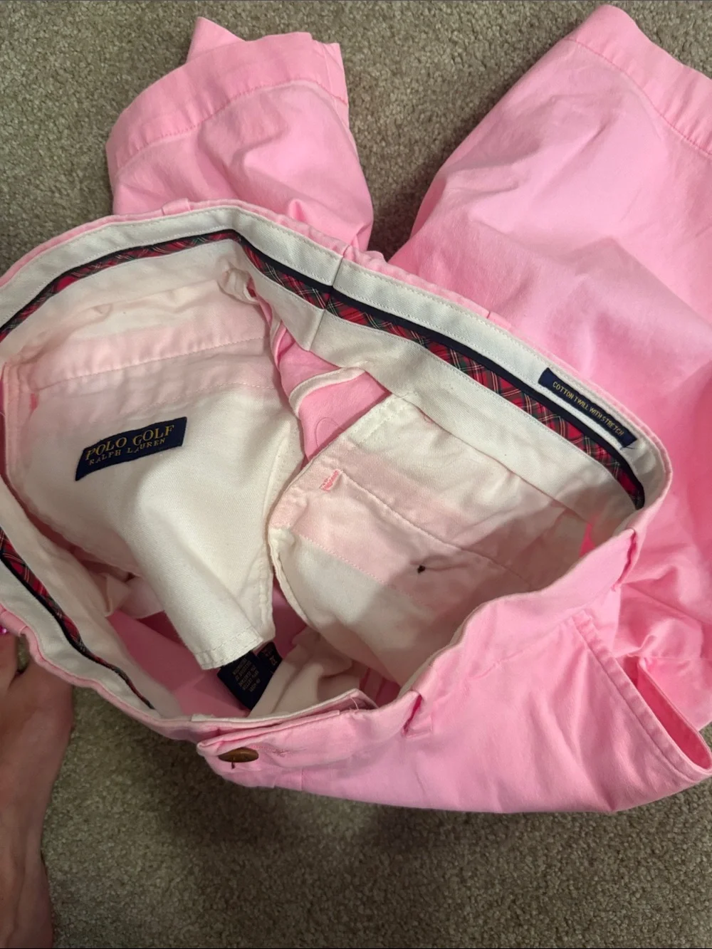 Flat-Front Men's Shorts in Pink – Classic Summer Staple